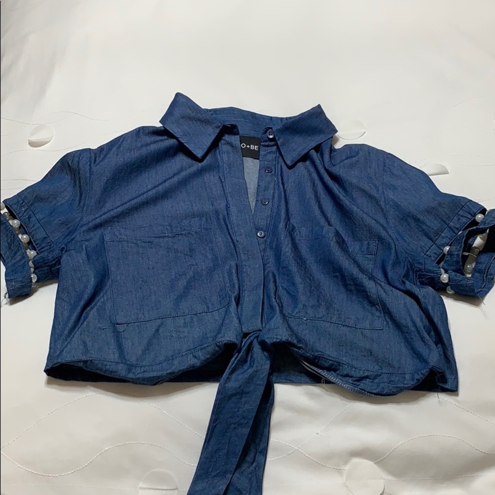 Jean + Pearl crop top button down